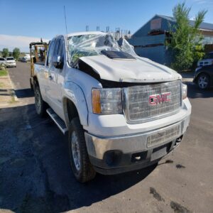 2013 SIERRA 2500 front