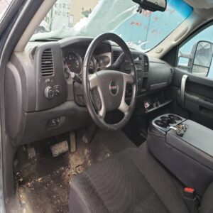 2011 SIERRA 2500 interior