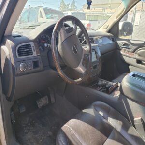 2011 YUKON DENALI interior