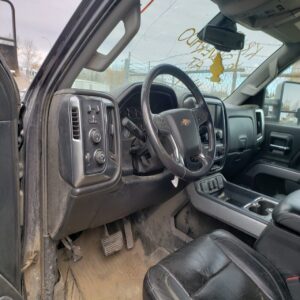 016 Silverado 2500 interior